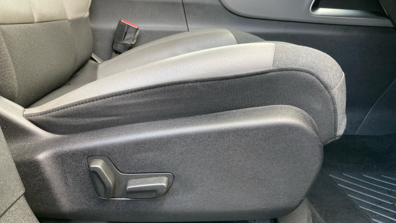 Citroen C5 Aircross 1.2 PureTech 130 Flair 5dr Petrol Hatchback